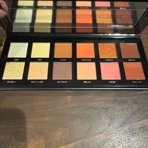 NEW ❤️ Ace Beaute Serenity Eyeshadow Palette Matte Finish
